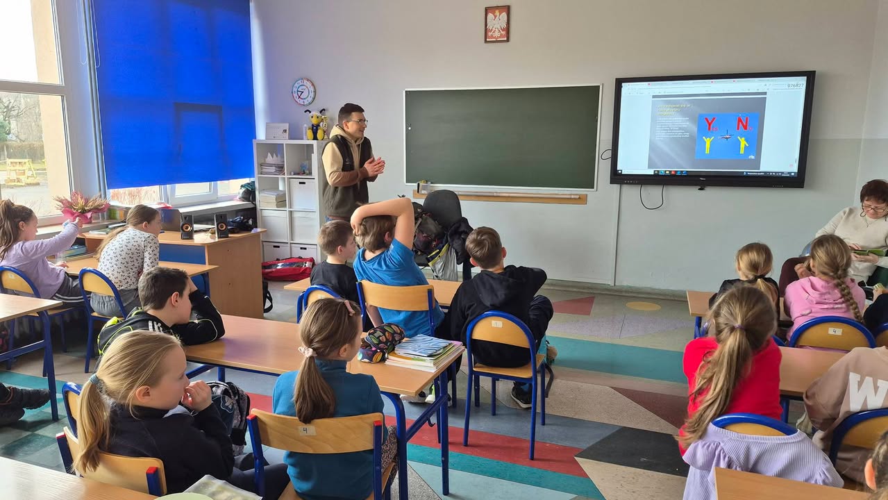 Szkoła Podstawowa nr 2 im. Jana Pawła II w Piechowicach