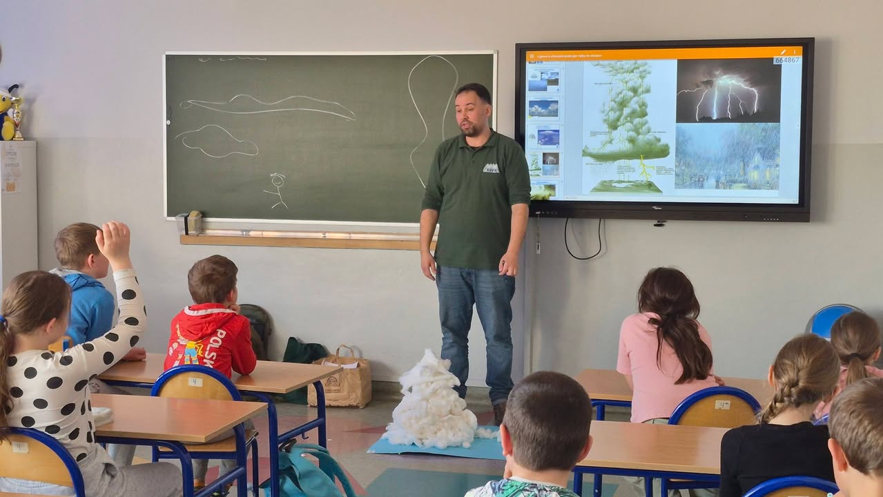 Szkoła Podstawowa nr 2 im. Jana Pawła II w Piechowicach