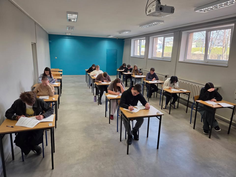 Szkoła Podstawowa nr 2 im. Jana Pawła II w Piechowicach