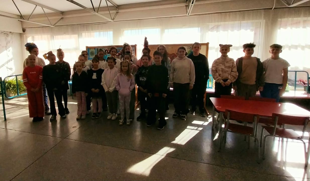 Szkoła Podstawowa nr 2 im. Jana Pawła II w Piechowicach
