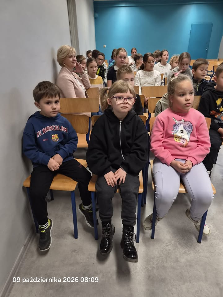 Szkoła Podstawowa nr 2 im. Jana Pawła II w Piechowicach